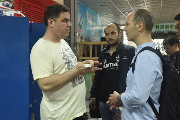 淬火機廠家-得到馬來西亞客戶的深度滿意